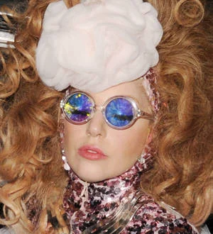 Lady Gaga celebrates Artpop with intimate London gig