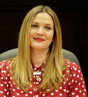 Drew Barrymore calls cops over house scare