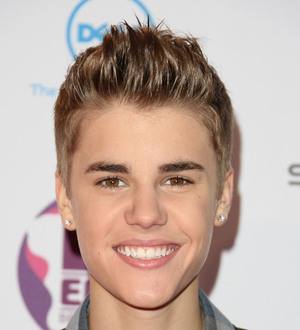 Justin Bieber to take paternity test