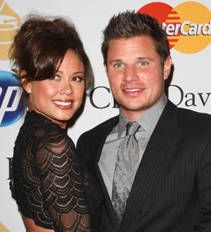 Nick Lachey to raise son in Ohio