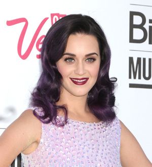Katy Perry shares sisterly bond in Part Of Me