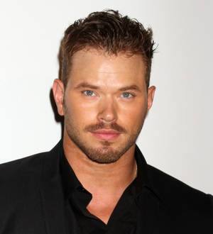 Kellan Lutz holds raffle for reality show crew members - report
