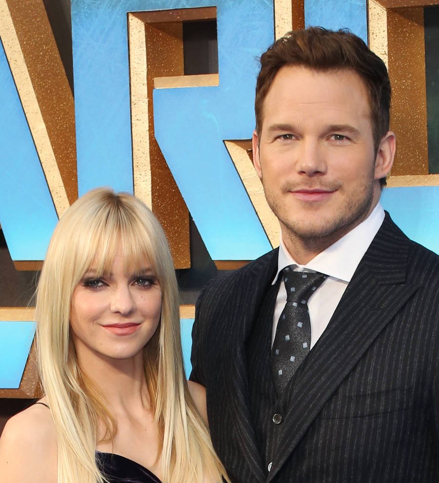 Passengers love affair rumors really upset Anna Faris