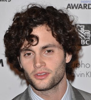 Kravitz introduces Badgley to rocker dad