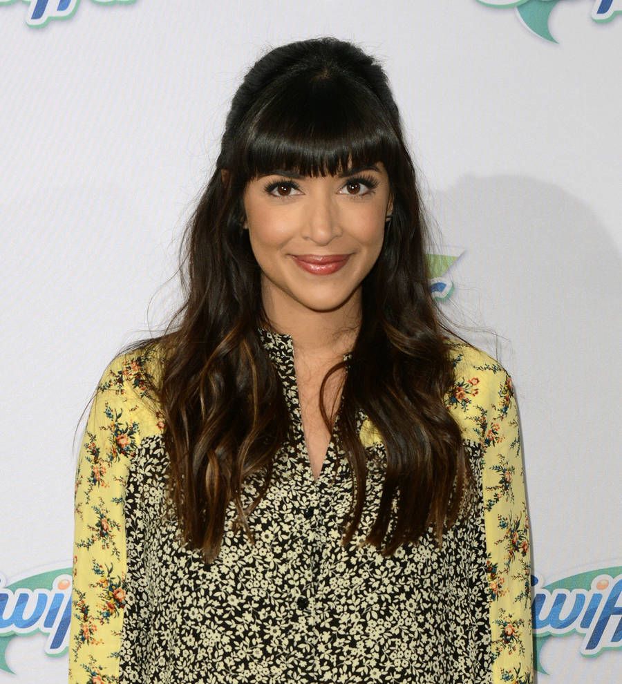 Hannah Simone married and pregnant - report