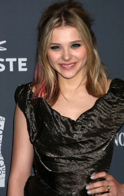 Chloe Moretz Scores Lead in 'Carrie' Remake!