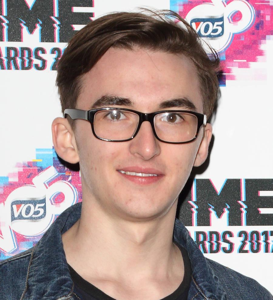 Isaac Hempstead Wright is a new student at University of Birmingham - report