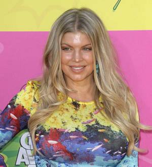 Pregnant Fergie to receive top honor at NewNowNext Awards