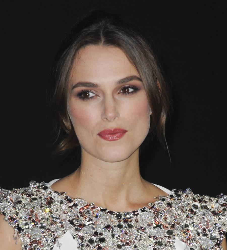 Keira Knightley and Emma Watson clear out closets for charity