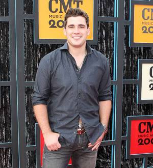 Josh Gracin to return to stage after apparent suicide scare