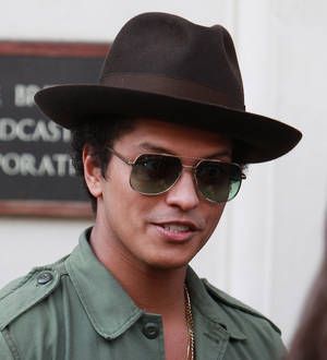 Bruno Mars is Locked Out of Heaven at the top of pop charts