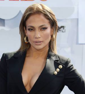 Jennifer Lopez launches weight loss challenge