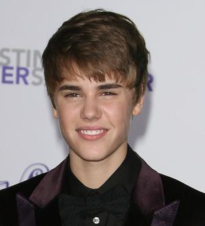 Justin Bieber's grandfather sobs on TV