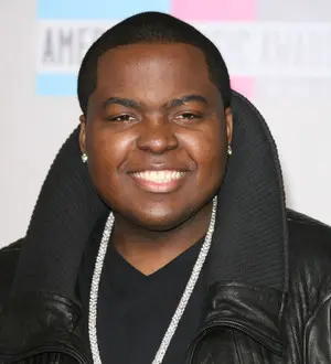 Sean Kingston urges fans to say hello