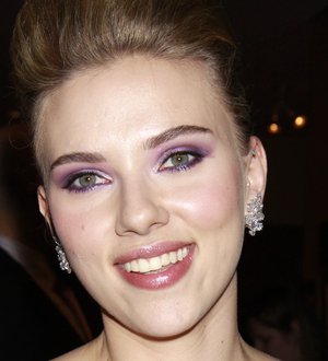 Johansson Lands Sexy Alien Role