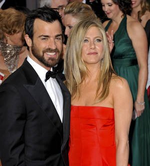 Jennifer Aniston chose mansion for chickens