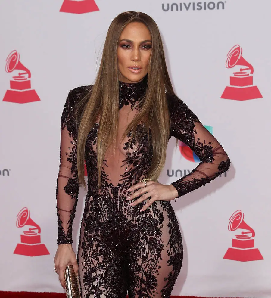 Jennifer Lopez and Drake spend New Year's Eve together - report