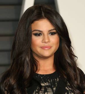 Selena Gomez tells suicidal fan: 'You are not alone'
