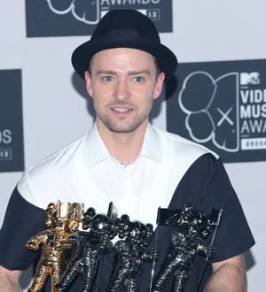 Justin Timberlake performs one-song show for TV commercial