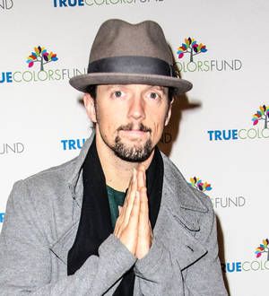 Jason Mraz struggled to record video for dying teen's swansong