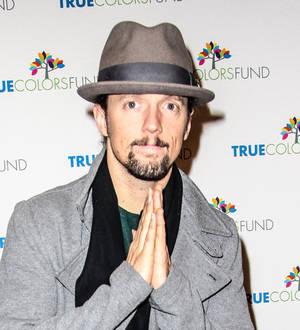 Jason Mraz struggled to record video for dying teen's swansong