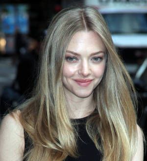 Amanda Seyfried drunk for TV chat