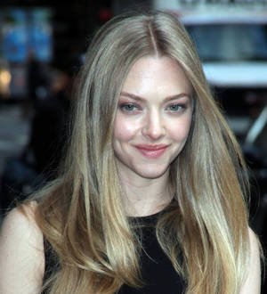 Amanda Seyfried drunk for TV chat