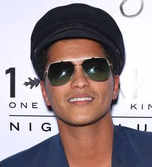 Bruno Mars scores Christmas number one