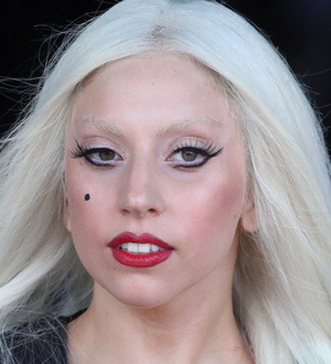 Lady Gaga shocked into silence by Winehouse death