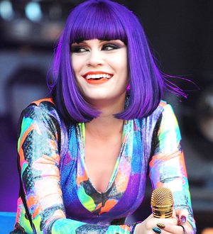 Jessie J plans Oasis tribute on tour