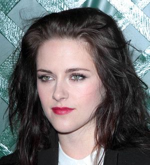 Kristen Stewart was disappointed with edited sex scene