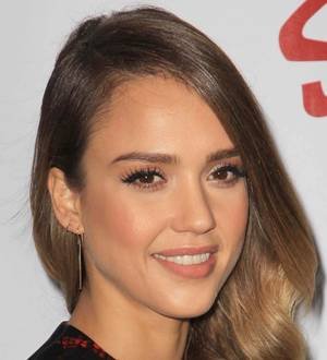 Jessica Alba in stroke scare
