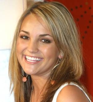 Britney Spears' sister set to wed on Friday - report
