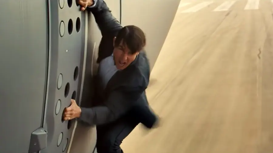 Tom Cruise’s 5 Wildest Stunts (So Far)!