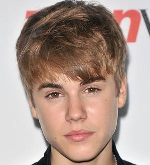 will.i.am encourages Justin Bieber to write music