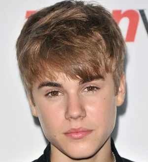 will.i.am encourages Justin Bieber to write music