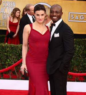 Taye Diggs and Idina Menzel split