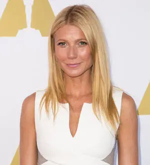 Gwyneth Paltrow to design clothing line