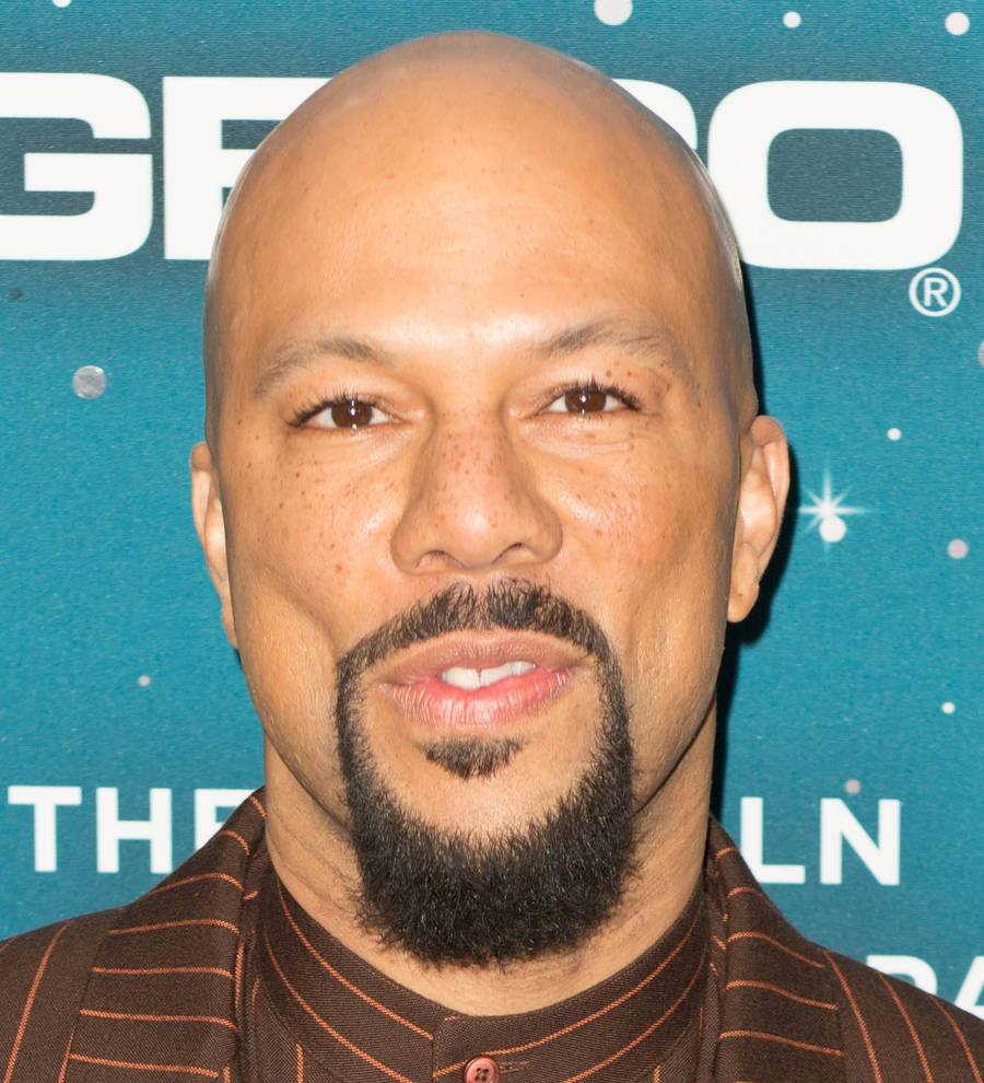 Common defends Snoop Dogg over controversial video
