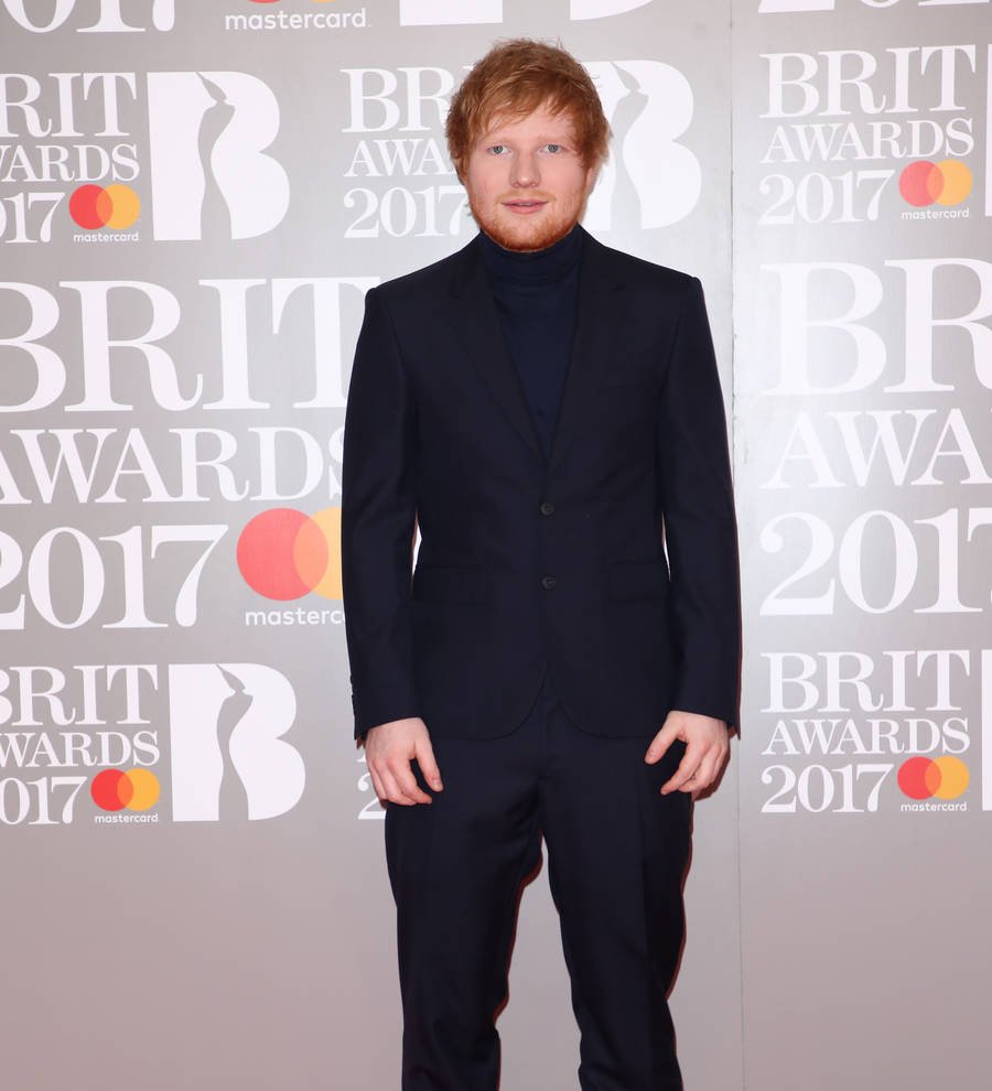 Drunk Ed Sheeran hit Justin Bieber with a golf club