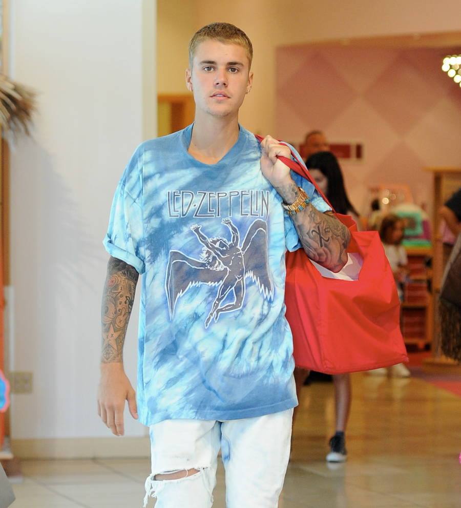 Justin Bieber ringing in 2017 with Miami gig