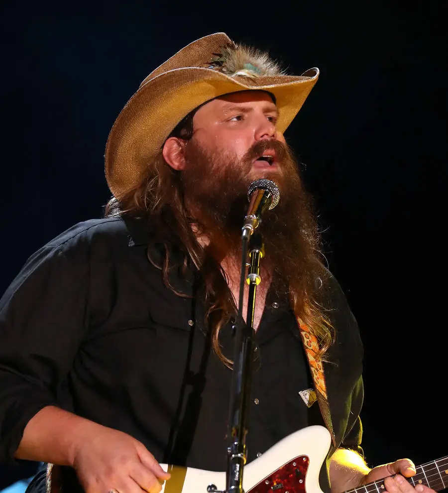 Couple weds at Chris Stapleton gig