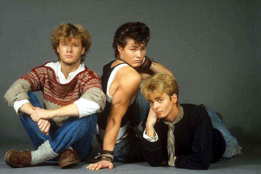 Sunday Music Vids: a-Ha