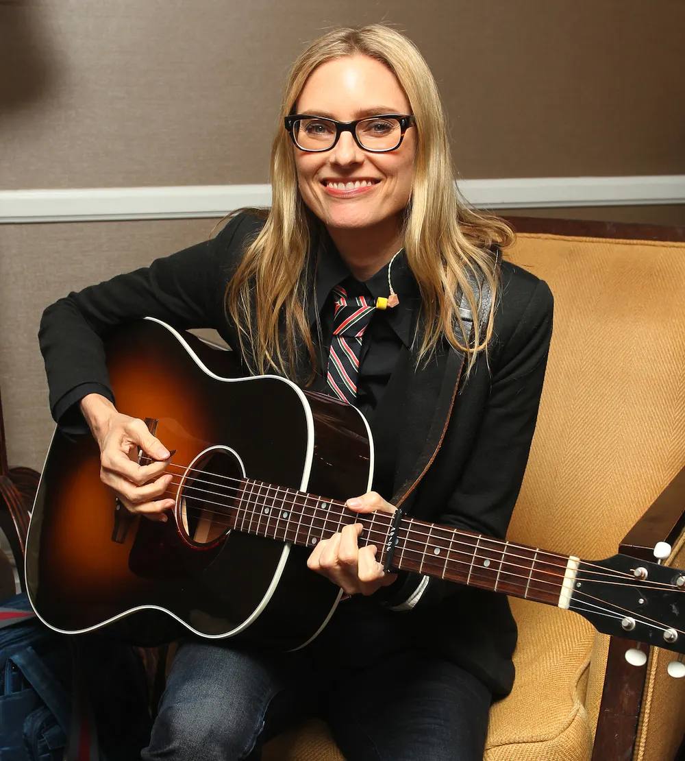 SUNDAY MUSIC VIDS: Aimee Mann