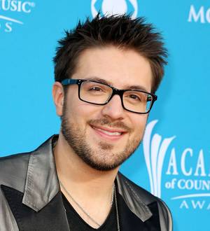 Danny Gokey is a dad