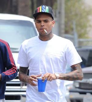 Chris Brown handed another 1,000 hours of community labour