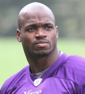 Adrian Peterson's son dies