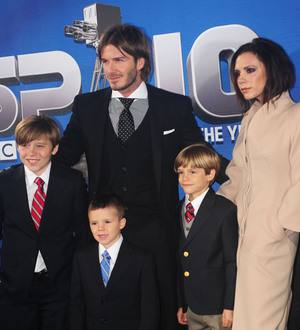 Spice Girls Congratulate Victoria Beckham on Pregnancy