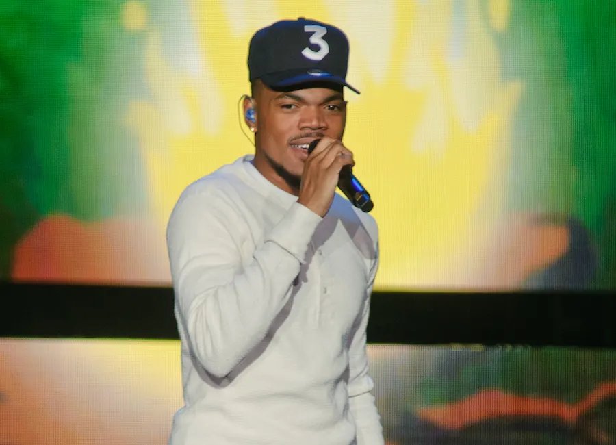 5 Musicians You Need To Be Following On Twitter!