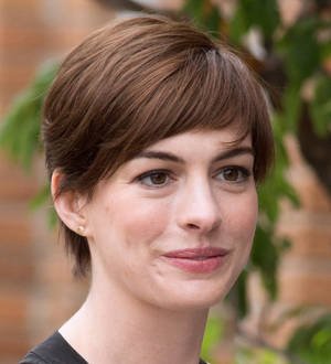 Anne Hathaway leads list of celebrity vegetarians